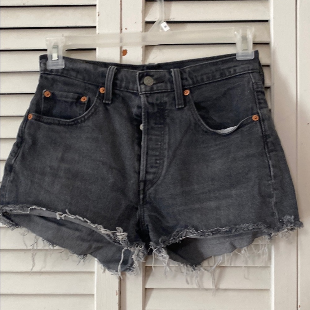 Levi's Black Jean Shorts Distressed Cut-Off Hem size 28” waist